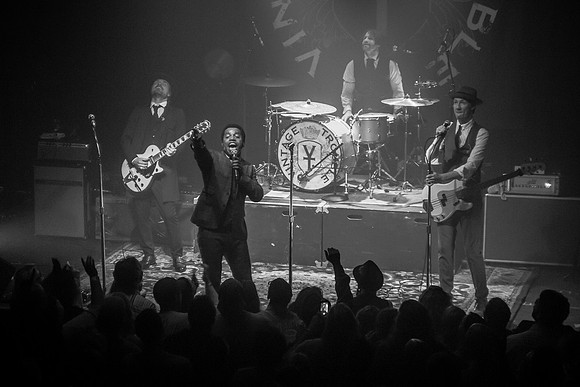 Vintage Trouble @ State Theater St. Pete_ Florida (18 of 26)