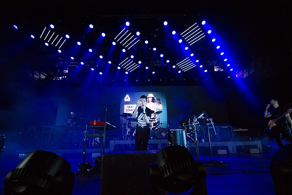 Bastille - St. Augustine Amphitheater 5-7-2017 (6 of 11)
