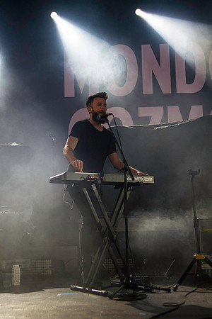 Mondo Cozmo 5-7-2017 RAW (40 of 106)