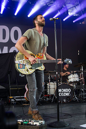 Mondo Cozmo 5-7-2017 RAW (104 of 106)