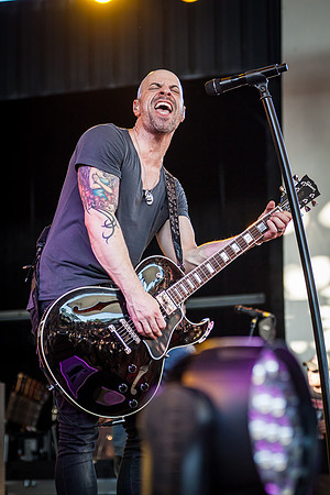 Goo Goo Dolls_Daughtry_Plain White T's (27 of 64)