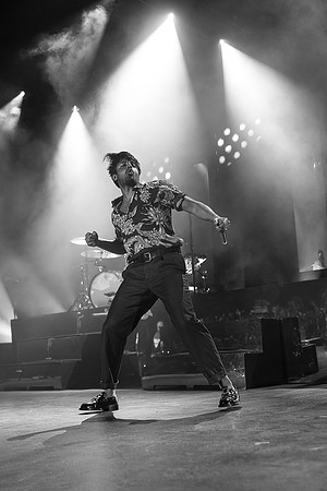 Coin_Fitz and Tantrums_Young the Giant-7447-Edit