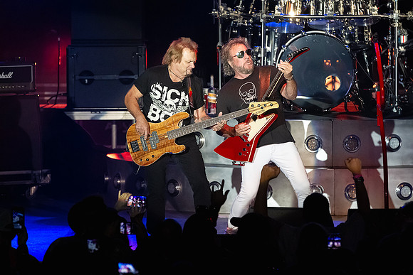 Sammy Hagar_Night Ranger 11-1-2019-5228-Edit