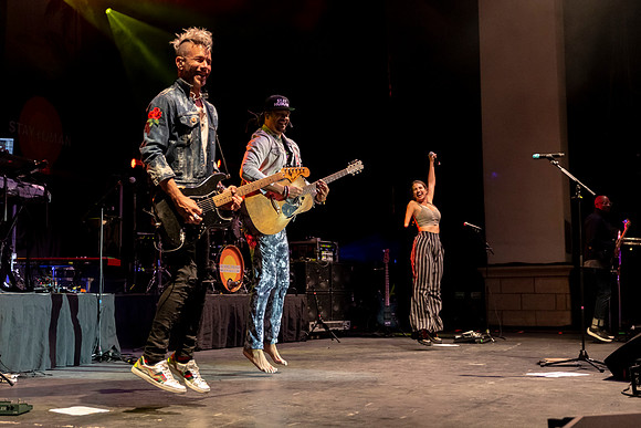 Michael Franti 10-2018-9859