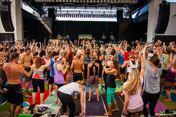 Yoga Session Soulshine Tour 2014 (8 of 22)