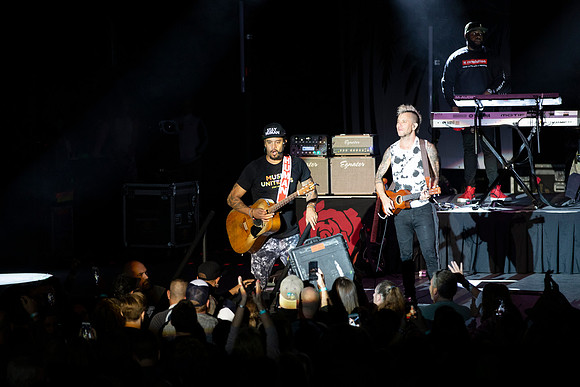 Michael Franti 10-2018-0142